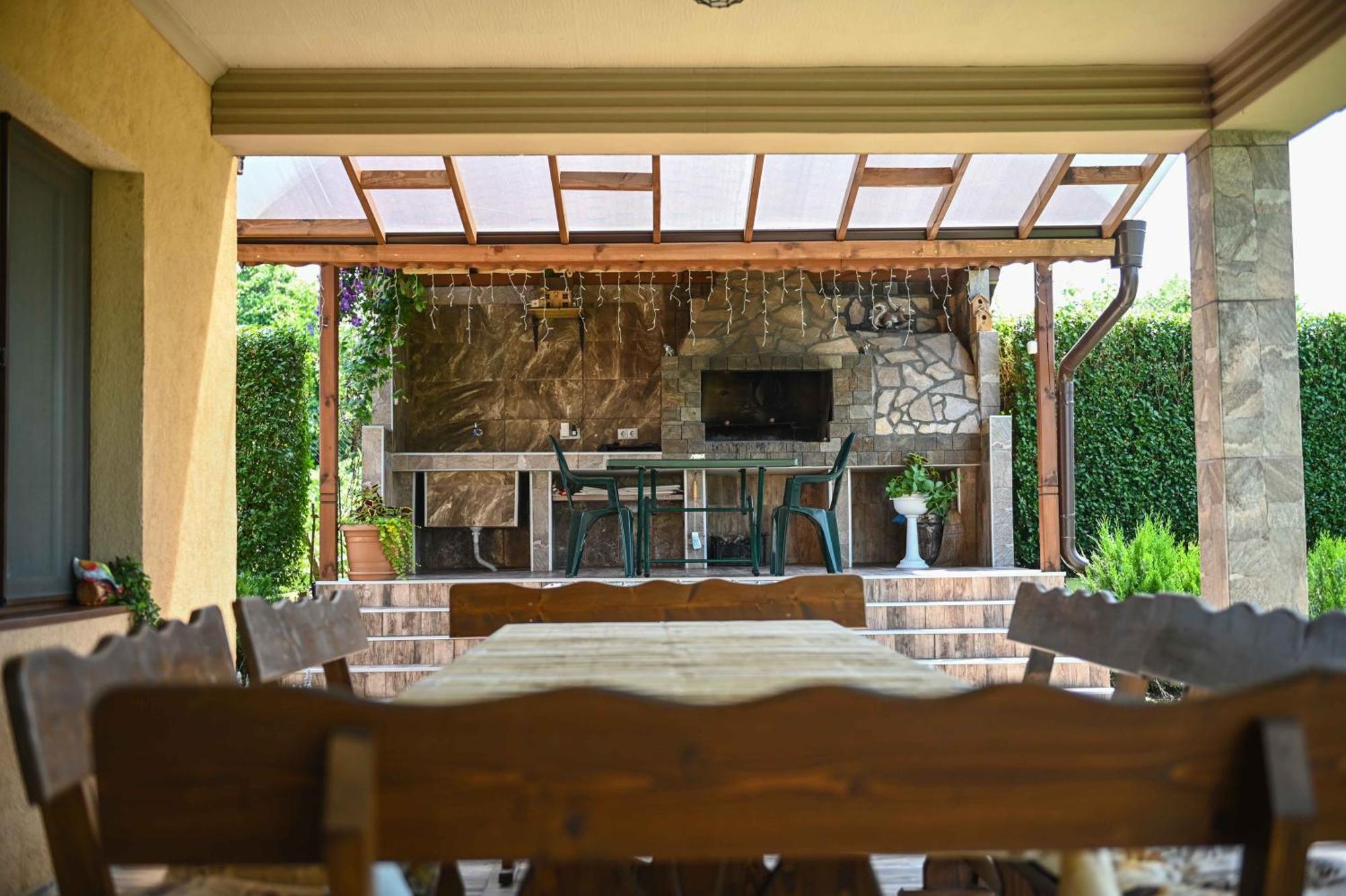 Guest House Erida Trastenik Exterior foto